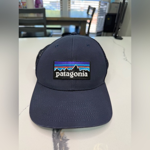 Patagonia Navy Blue Trucker Hat - Picture 1 of 4